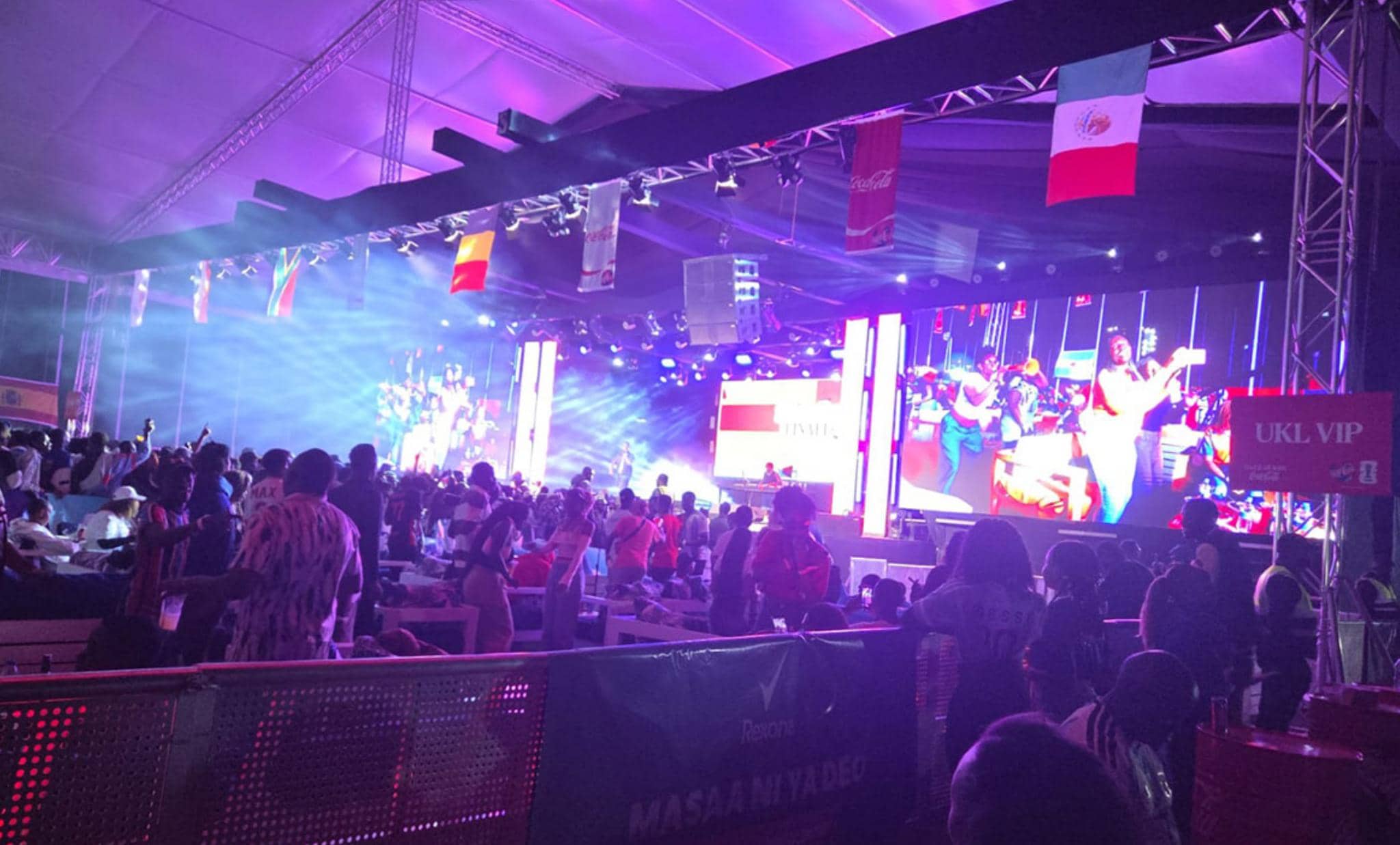 NOWLIT im KICC | Öffentliches Public Viewing des WM-Finales