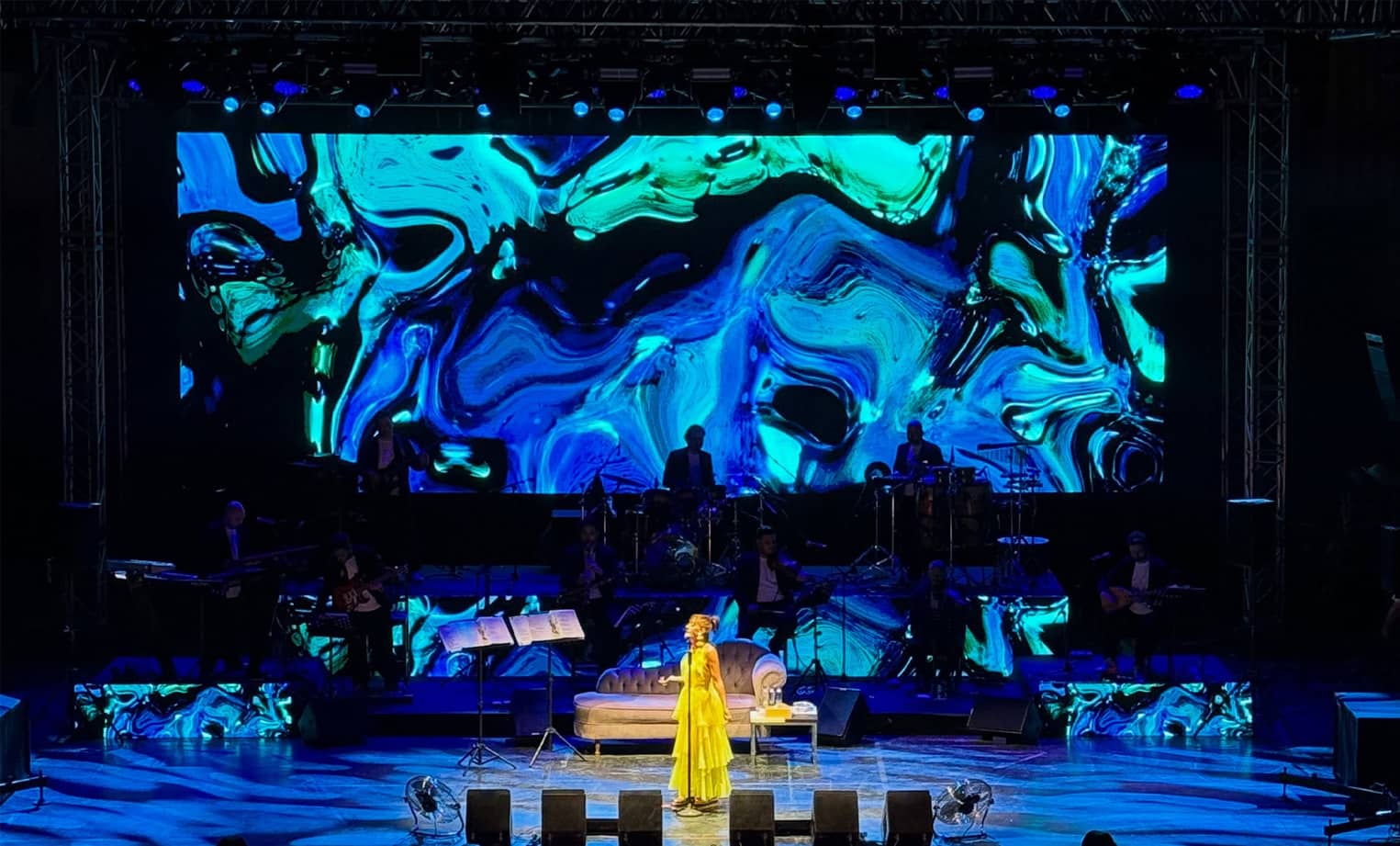 VKN VP1200IP bei einem Open-Air-Konzert in der Türkei